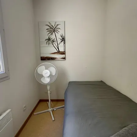 Hébergement de vacances E20 Les Naiades- 2 Bedrooms For 5 People ! *